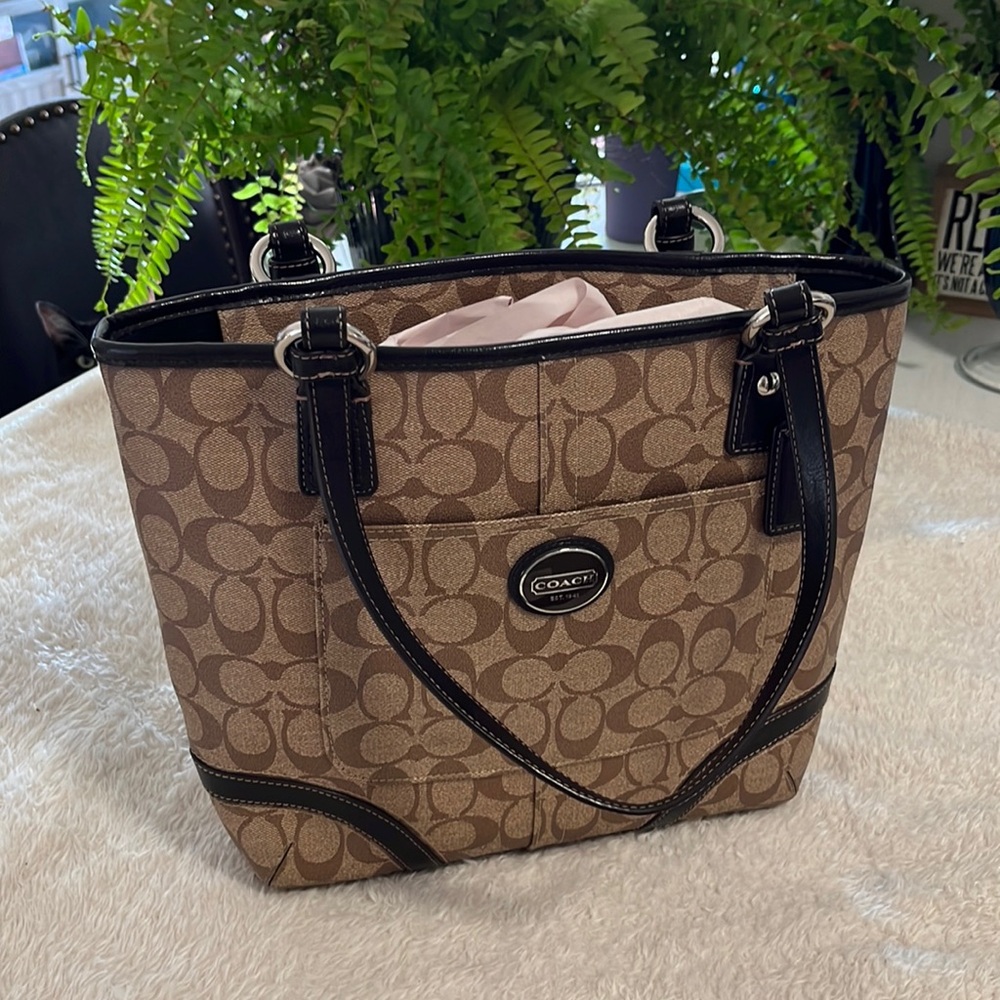 Coach Logo Bag In Tan and Brown With Dark Brown Trim. Brand New without tags.